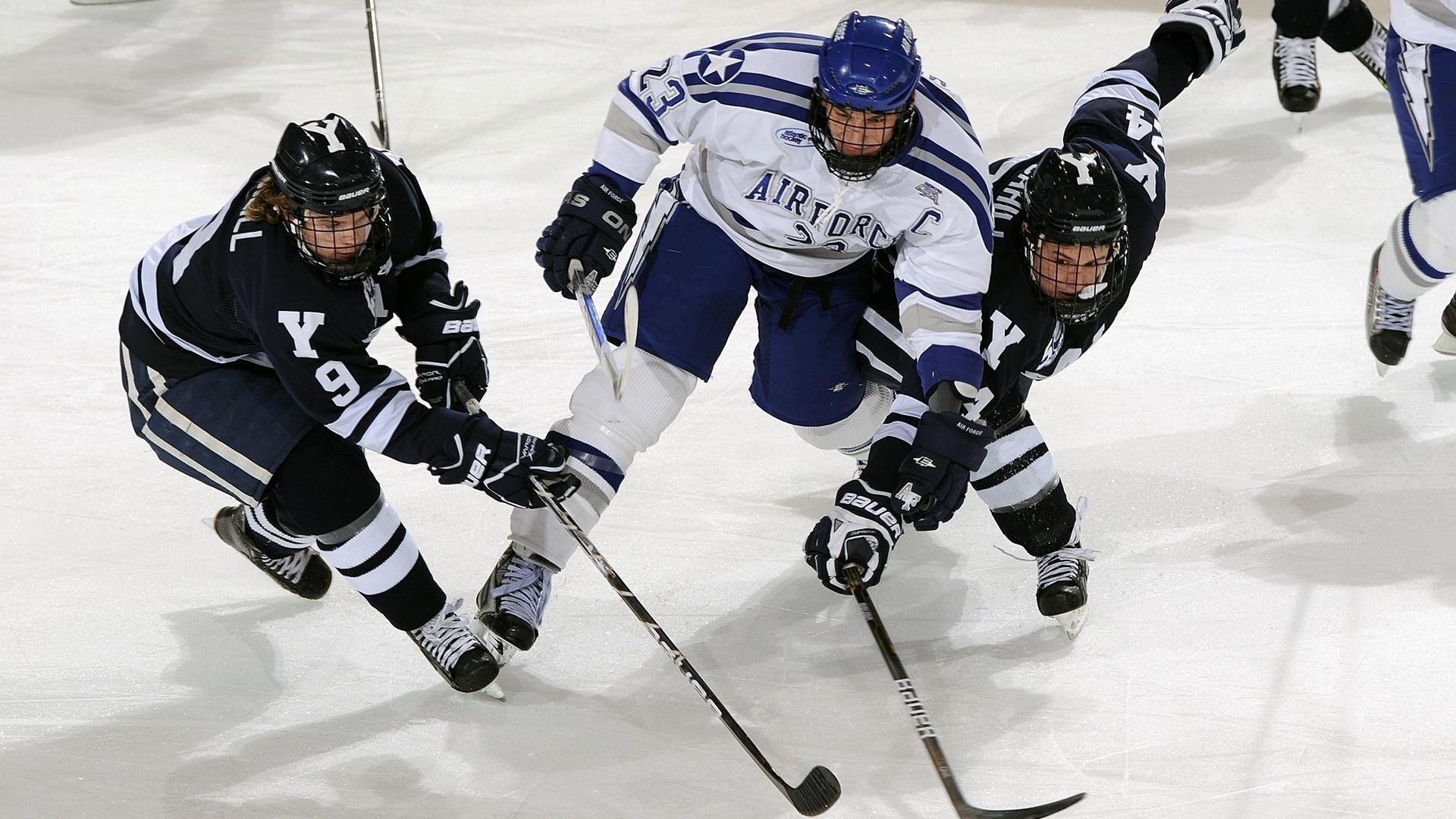 中立代表队B混合4×100米自由泳接力发挥出色，自由泳中国队